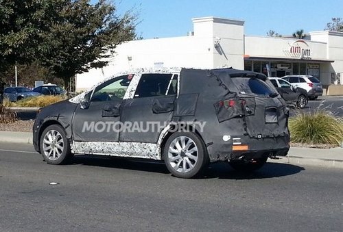 明年將上市 別克全新緊湊級SUV諜照曝光