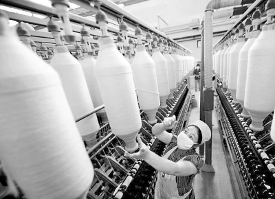 讓“河南織造”變身“河南智造”