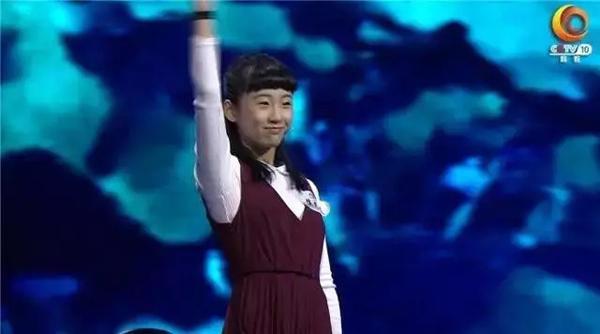 上海兩位女生因古詩詞大戰成名 這種能力太可貴