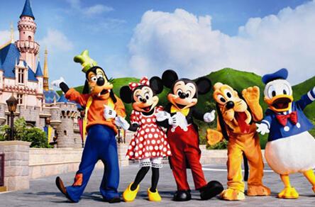 滬迪士尼門票公布:網(wǎng)友喊貴呼吁設(shè)學(xué)生票及年票