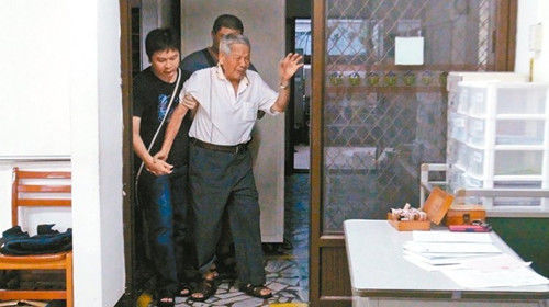 臺灣一男子疑因中風產生幻覺出院2小時殺妻跳樓