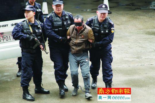 河源殺童嫌犯被押解回廣東 落網時身攜一把鐵錘