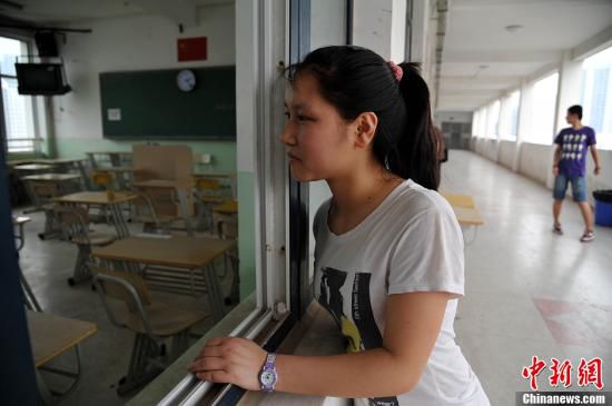 廣東放開異地高考首年 近萬名學生將參加考試