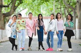 即將開啟研究生生活的七姐妹