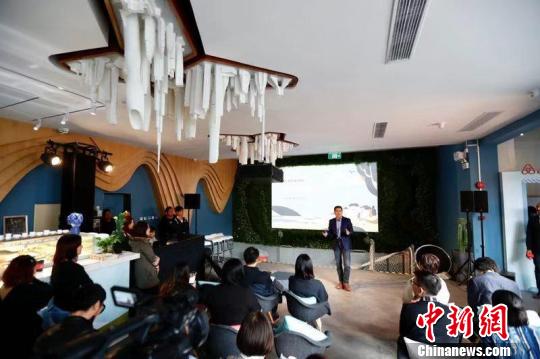 數據顯示:90后成出游主力軍旅行目的地以國內為主