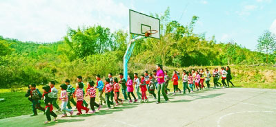 鄉(xiāng)村小規(guī)模學校調(diào)查:如何從“小而弱”走向“小而優(yōu)”